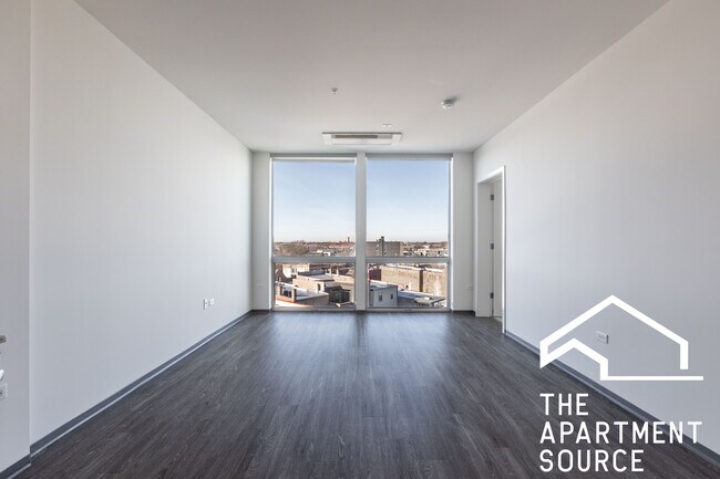 Foto del edificio - 2340 N California Ave