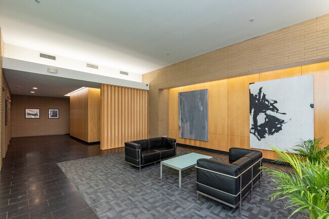 Foto del edificio - 900 Chicago Ave