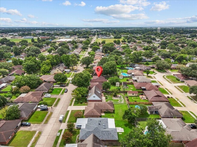 Foto del edificio - 718 E Lambuth Ln