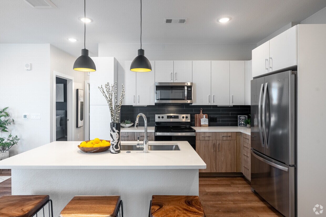 Foto principal - Sequel Apartment Homes
