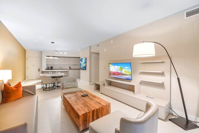 Building Photo - 4111 S Ocean Dr
