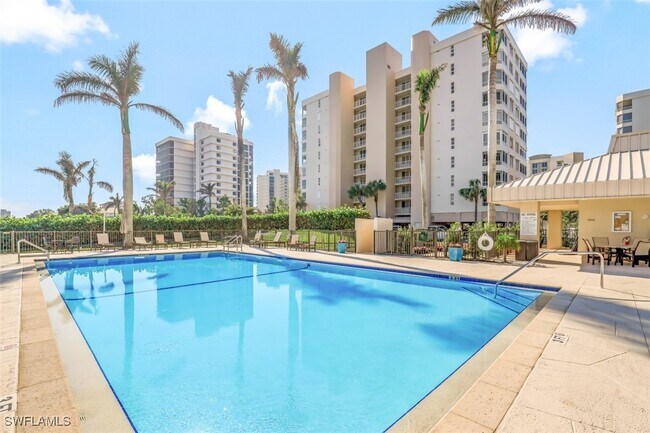 Foto del edificio - 11116 Gulf Shore Dr