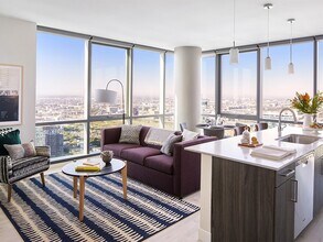 Building Photo - Sentral Michigan Avenue