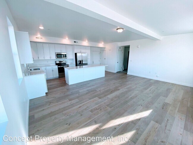 Building Photo - 2 br, 2 bath House - 8392 S. Sky Mirror La...