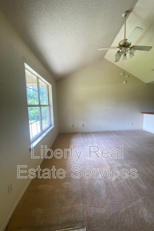Building Photo - 752 Timber Ridge Trail