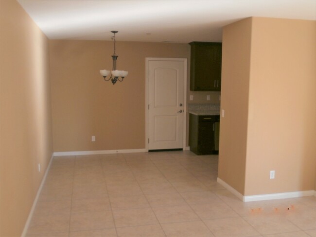 Building Photo - 16114 Merrill Ave