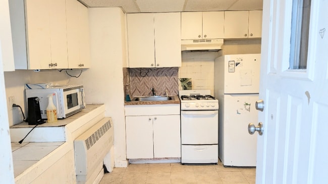 Photo - 5-9 Morton Square Apartment