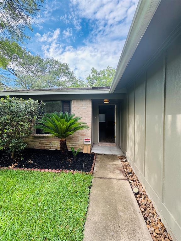 Foto del edificio - 22622 Archibald Blair Ln