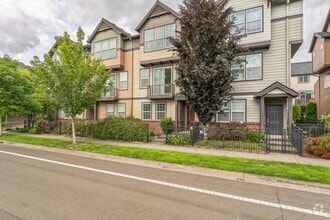 Building Photo - 4827 SE Davis Rd