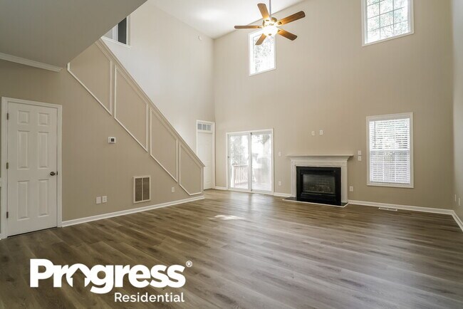 Building Photo - 2529 Trailwood Hills Dr
