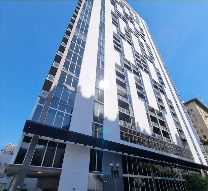 Foto principal - 151 SE 1st St