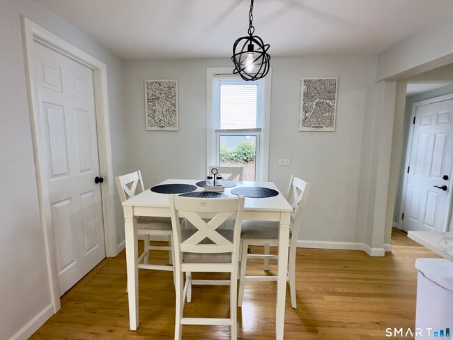 Building Photo - 309 Greenfield St