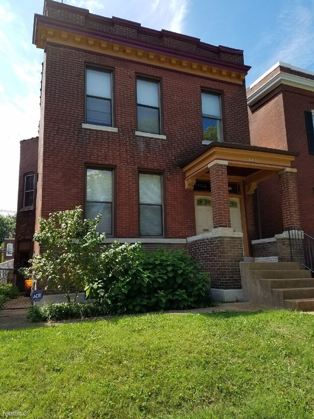 Primary Photo - 3452 Humphrey St