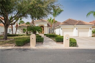 Building Photo - 23 Red River Dr