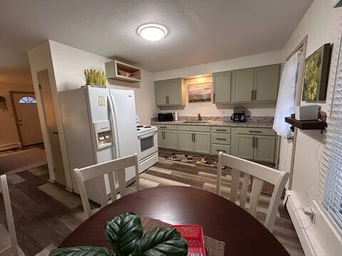 206 Caroline Ave Hubbard, OH 44425 – photo 4