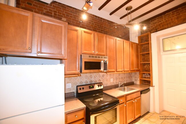 Foto del edificio - 114 W 71st St