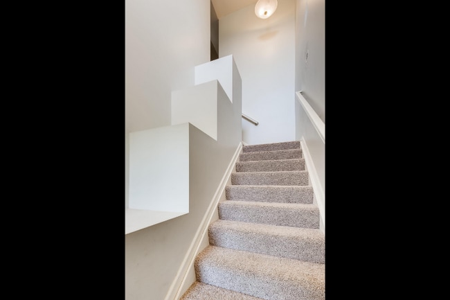 Building Photo - 3599 Birkland Cir