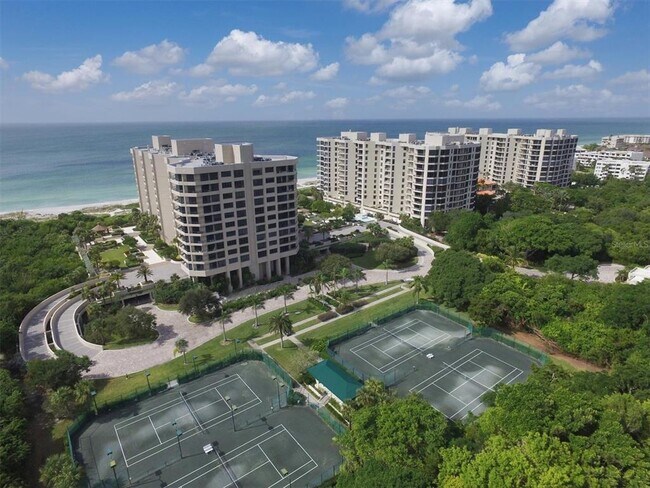 Foto del edificio - 1211 Gulf of Mexico Dr