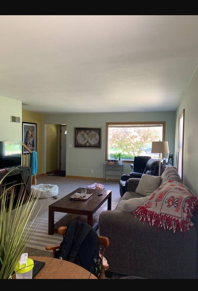 Foto del edificio - 8357 W Watertown Plank Rd