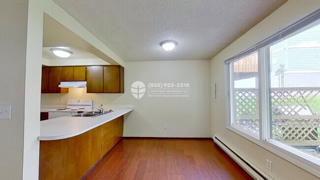 Building Photo - 21614 29th Ave S