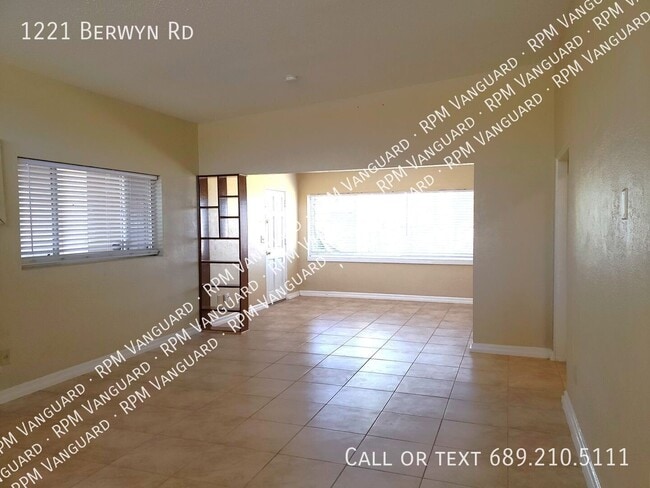 Building Photo - 1221 Berwyn Rd