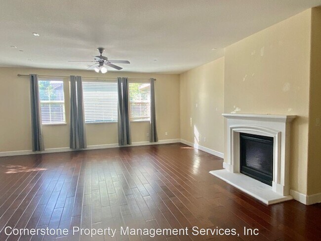 Foto del edificio - 4 br, 3 bath House - 900 Anvil Circle