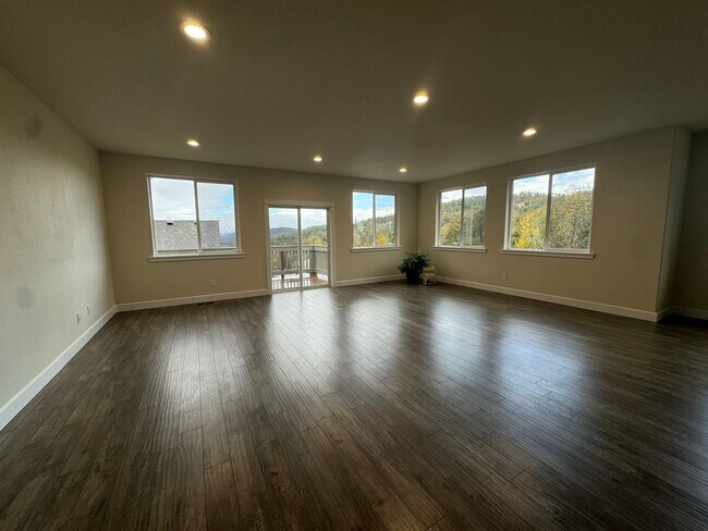 Foto del edificio - 1811 Alameda Ave