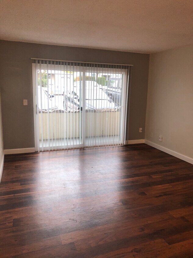 Foto del edificio - 1707 Chalcedony St