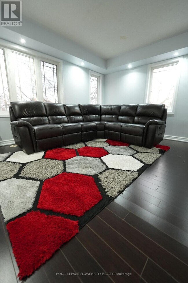 Building Photo - 50 Hillcrest Ave