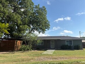 Building Photo - 9032 Nuckols Crossing Rd