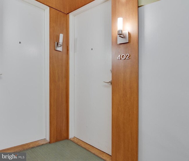 Building Photo - 2010 Kalorama Rd NW