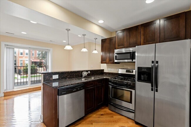 Foto del edificio - 4014 N Central Park Ave