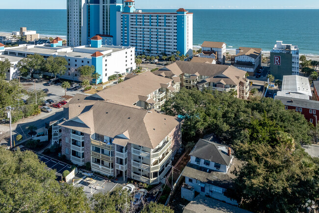 View towards ocean. - Chelsea House