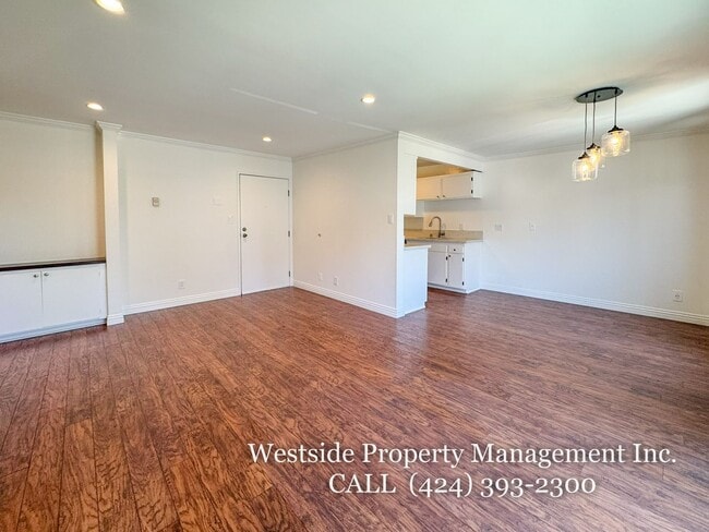 Building Photo - 8163 Redlands St
