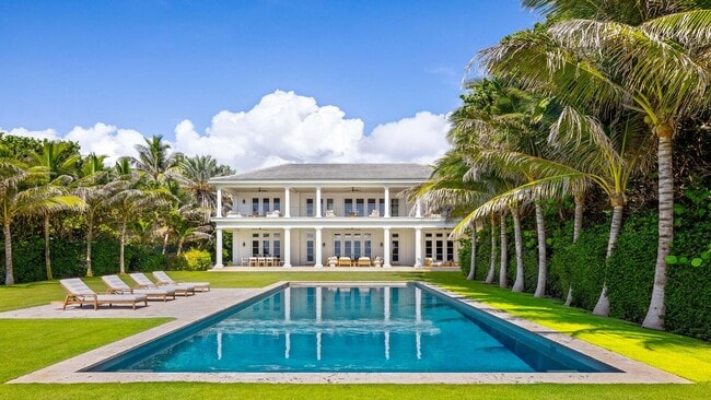 Building Photo - 2315 S Ocean Blvd