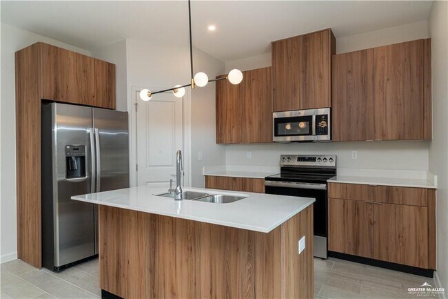 Foto del edificio - 3417 Duke Ave