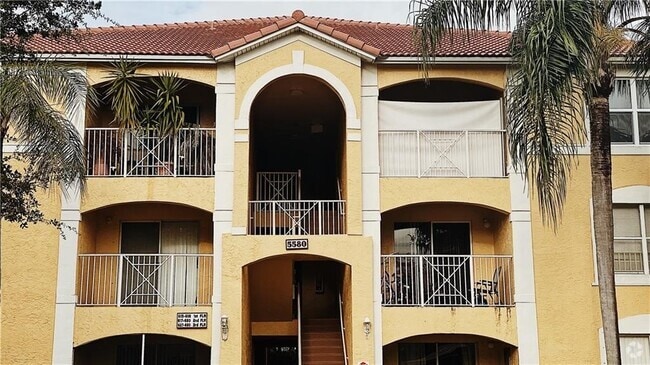 Building Photo - 5580 NW 61st St