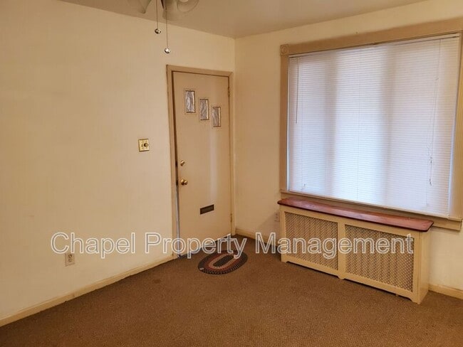 Photo - 2114 W Pacific St House