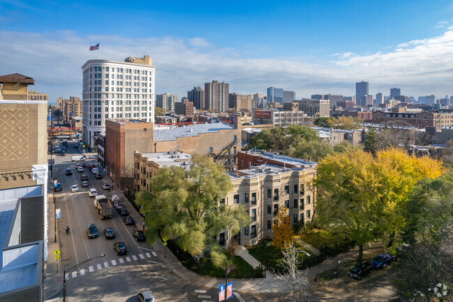 Aerial Photo - 1217 W Lawrence Ave