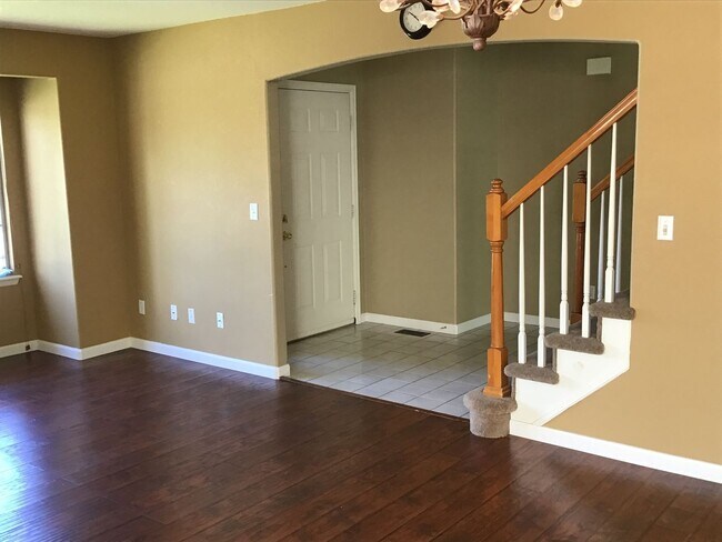 Foto del edificio - 7122 Edgewood Dr