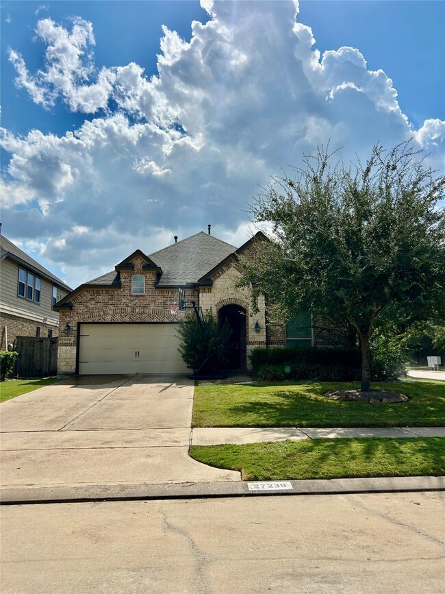Building Photo - 27239 Aspen Falls Ln