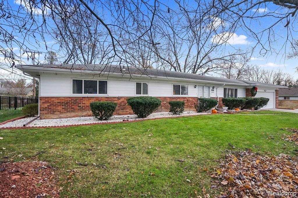Primary Photo - 2653 Berry Dr