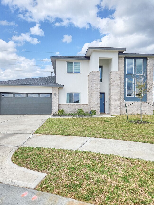 Foto del edificio - 7219 Sunbreeze Ln