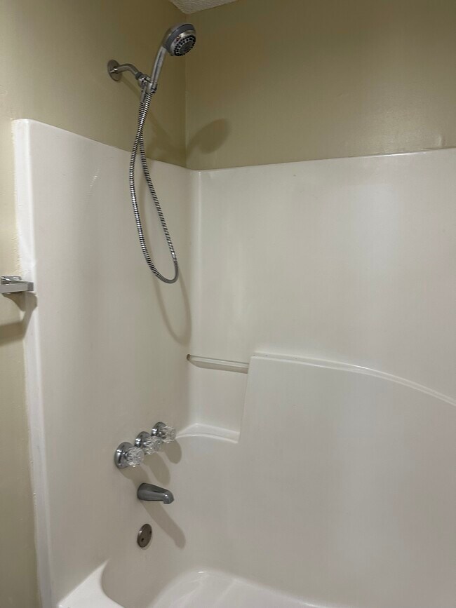 Baño - 400 Boundary Es N St