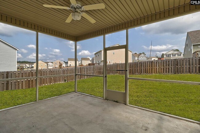 Building Photo - 344 Meadow Saffron Dr