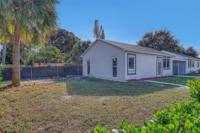 Foto del edificio - 802 S M St