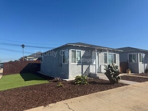 Building Photo - 277 Cedar Ave