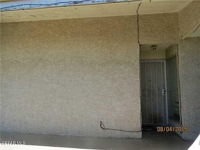 Building Photo - 8908 Ankerson St