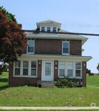 Building Photo - 15 N Main St