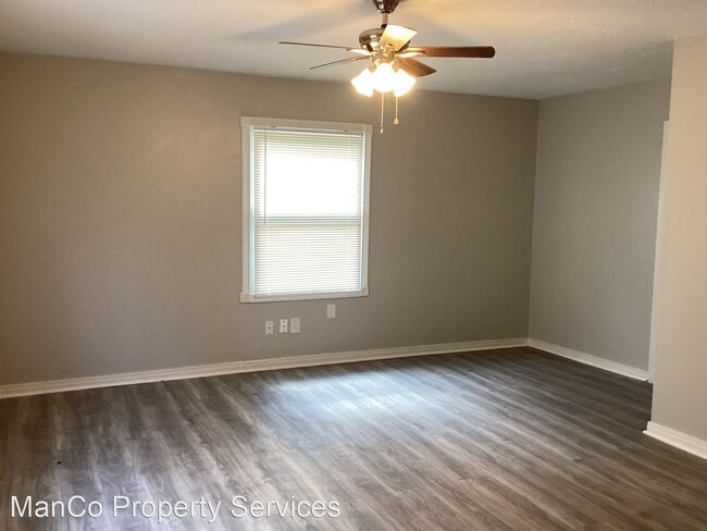 Building Photo - 4 br, 1 bath House - 447 Mertland Ave.